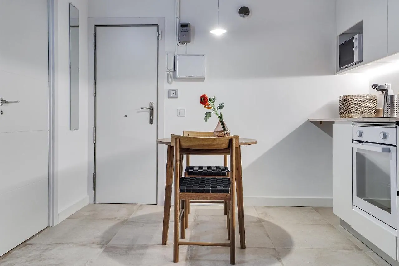 Mr Born Apartment Barcelona Spain